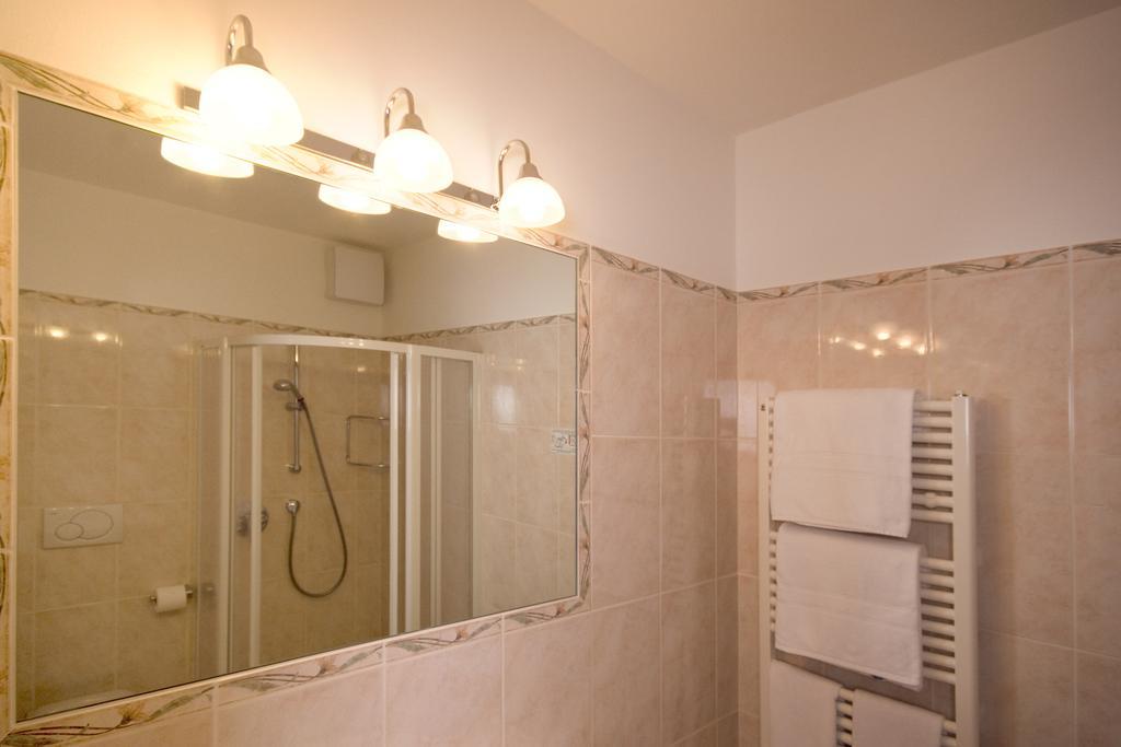 Dreibettzimmer